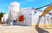 ウィンドレス鶏舎